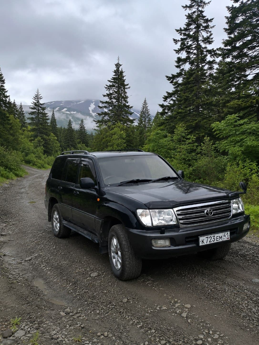 Toyota Land Cruiser 100